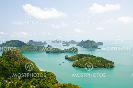 Island and sea in the Gulf of Thailand.