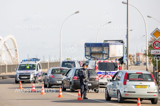 France Paris attacks - border surveillance with Germany
