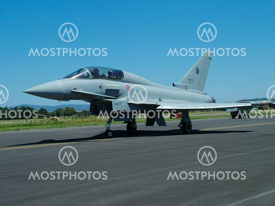 eurofighter aircraft italian air force