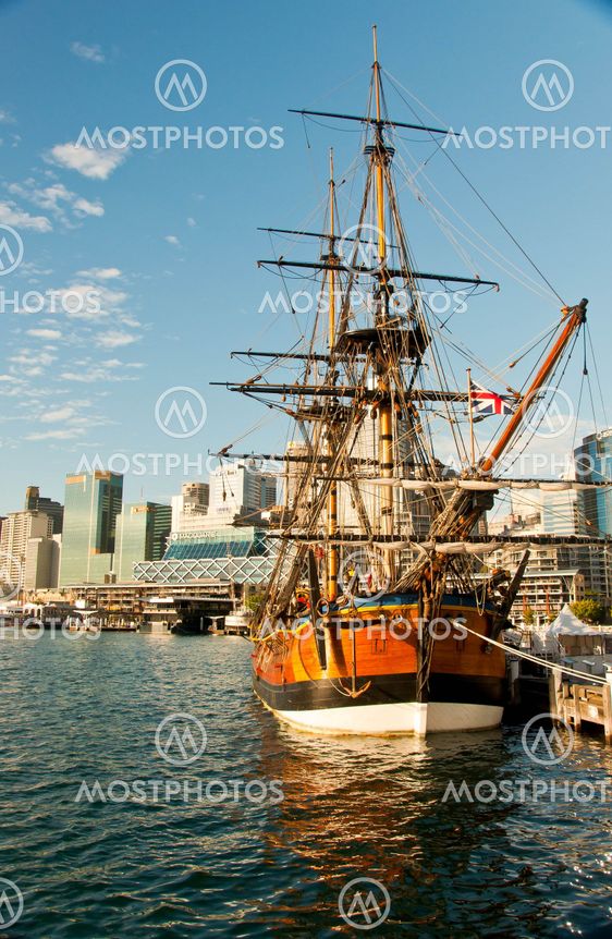 galleon
