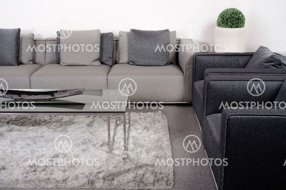 Lliving-room with classic furniture