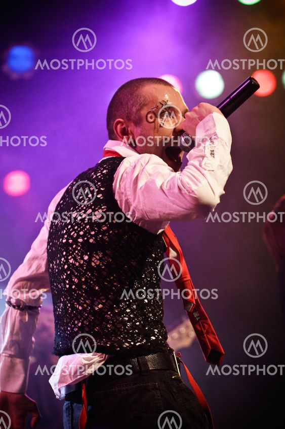 MOSCOW - MARCH 9: Razoom band performs at OTV2 live show on March 9, 2009 in Moscow, Russia