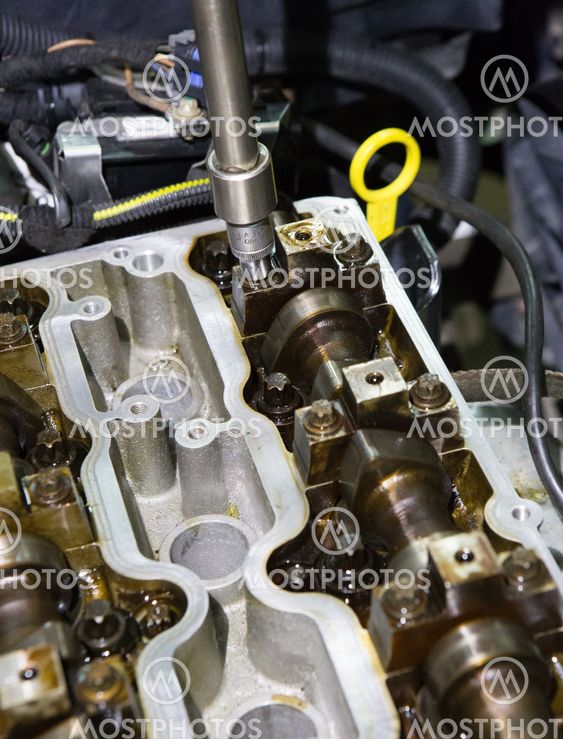 open metal petrol engine