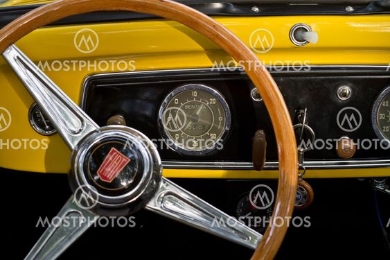 Old steering wheel