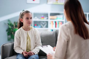 Psychiatric counseling for child treatment by social worker