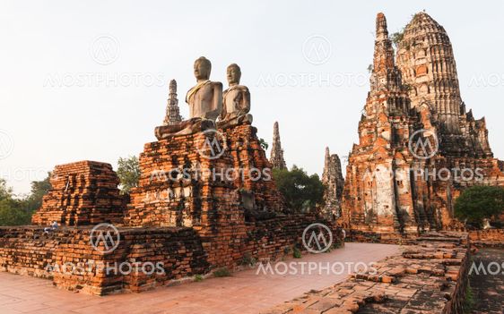 Wat chaiwatthanaram, Ancient temple at Ayutthaya, Thailand.