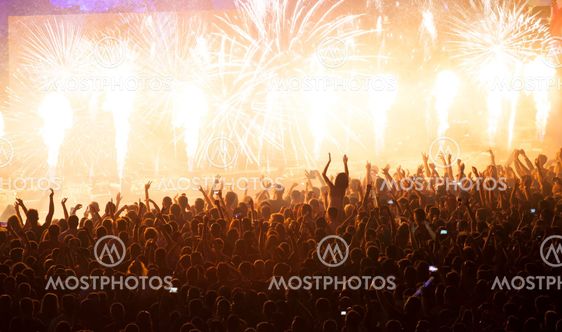 Huge cheering crowd at concert