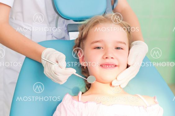 girl visiting dentists, visit the dentist