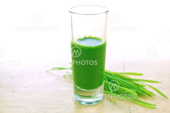 Wheatgrass in glass