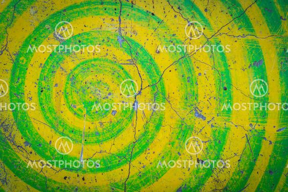 Grunge yellow and green wall background .
