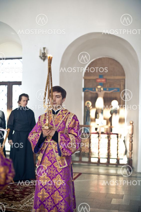 MOSCOW - MARCH 14: Orthodox liturgy with bishop Mercury in High Monastery of St Peter in Moscow on March 14, 2010 in Moscow