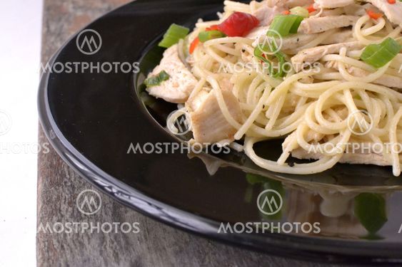 Garlic Chicken & Pasta