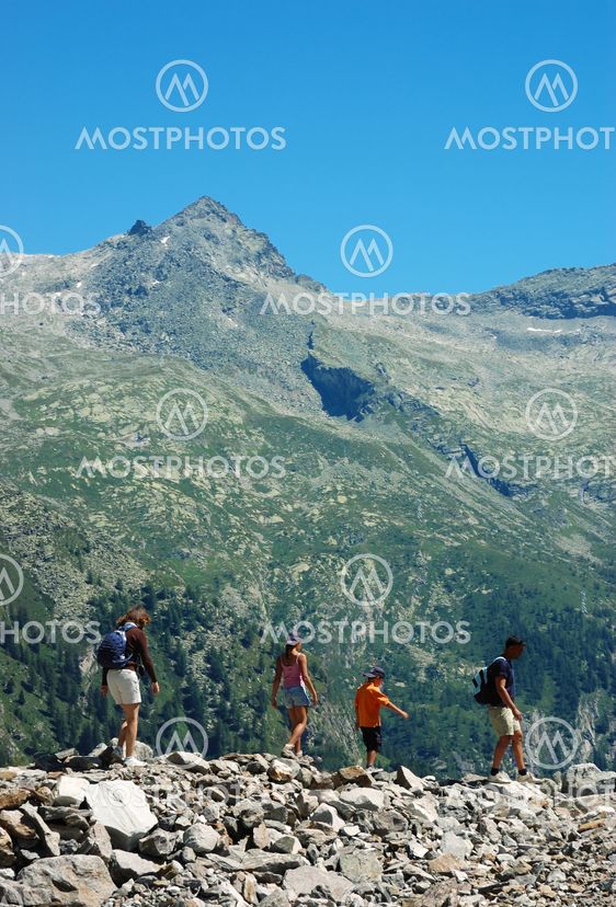 Family trekkers