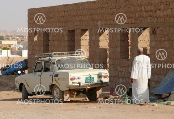 WADI - HALFA, SUDAN - NOVEMBER 19, 2008: Soviet car Moskvich 412 closeup.