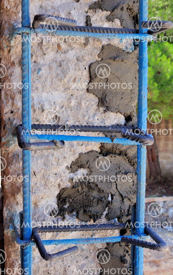 Reinforced concrete pillar