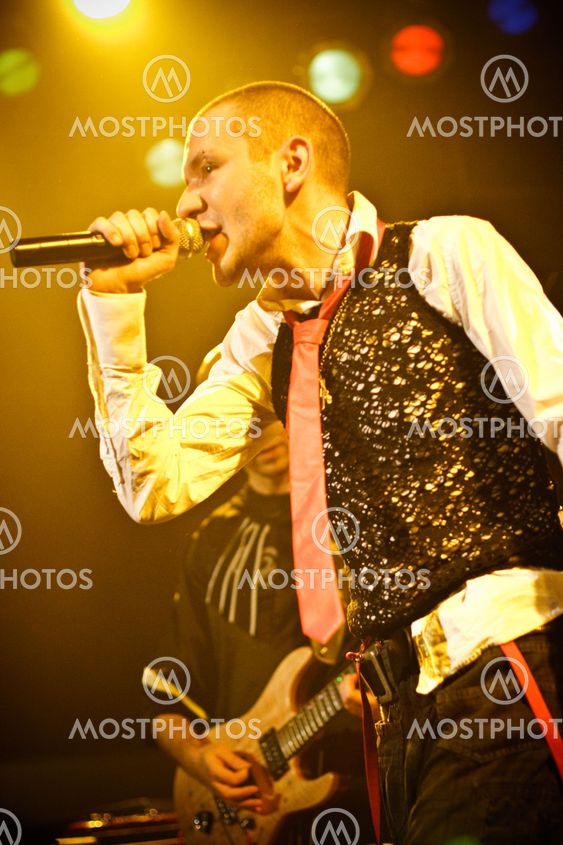 MOSCOW - MARCH 9: Razoom band performs at OTV2 live show on March 9, 2009 in Moscow, Russia