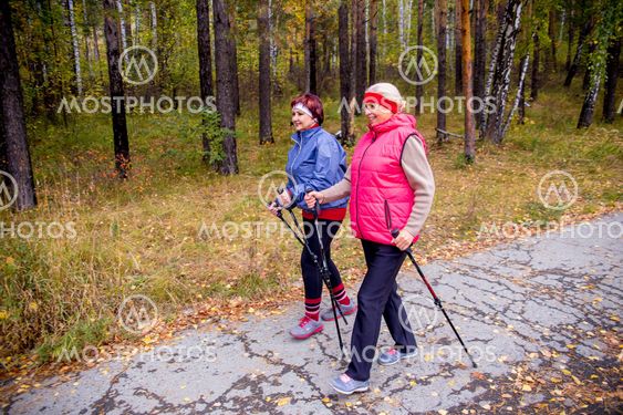 Senior ladies nordic walking