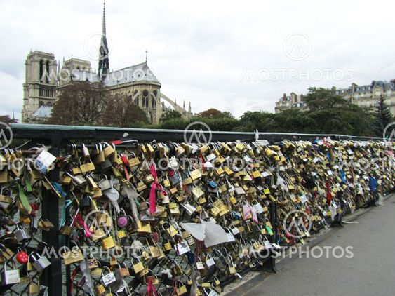 Padlocks in Paris