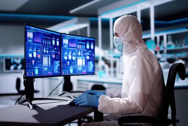 Science Research Lab Doctor Using Technology