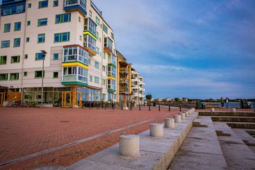 Västra hamnen i skymningen