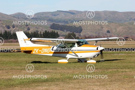 Cessna 172M Skyhawk