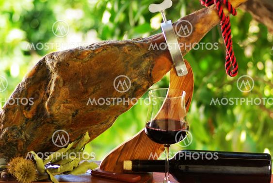 Jamon of spain and red wine.