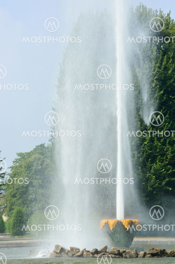 The great fountain in Herrenhausen Gardens, Hannover, Germany