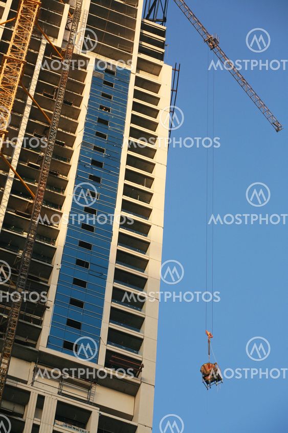 Dubai apartment building construction