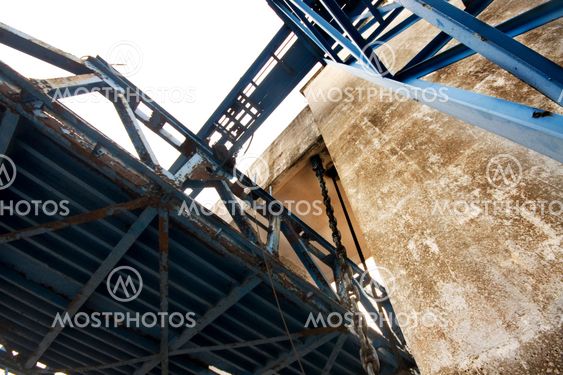 part of a desrt car ferry dock