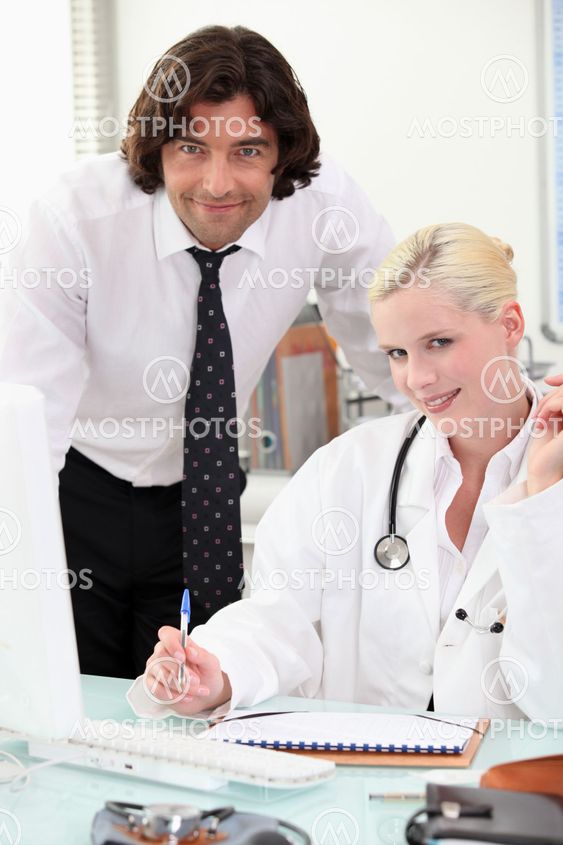 Make and female doctors