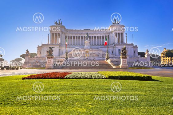 Piazza Venezia square in Rome Altare della Patria view
