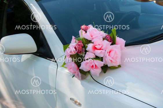 Wedding car decoration.