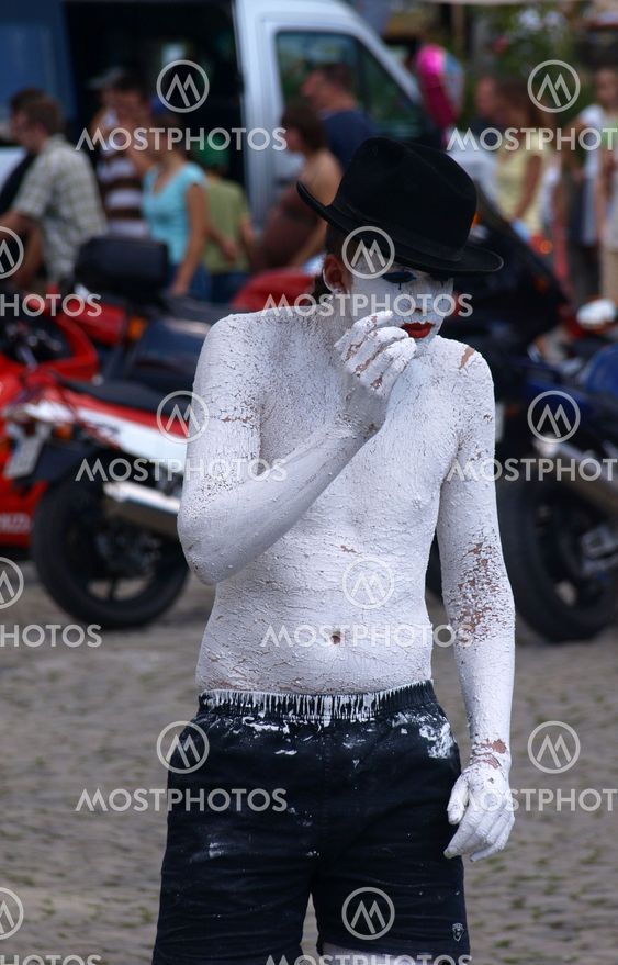 Street actor on Old Market Place in Kazimierz Dolny, Poland