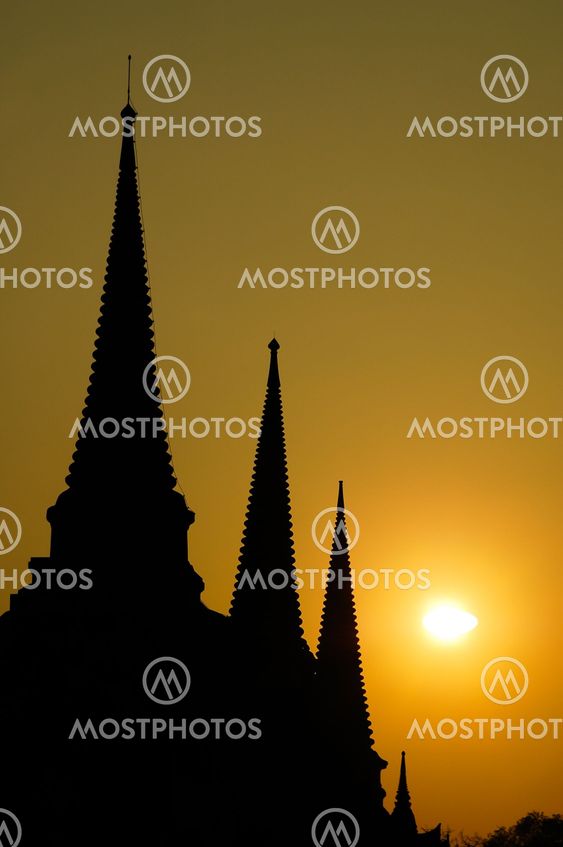 The stupa buddha and sunset