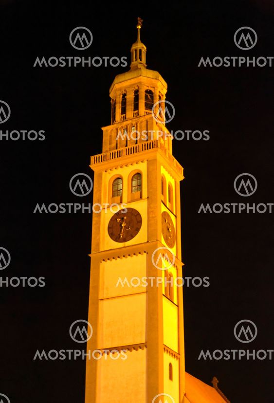 perlach tower by night