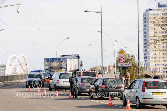France Paris attacks - border surveillance with Germany