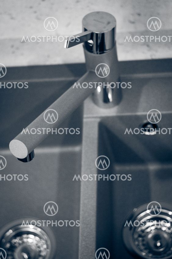 Faucet and wash basin