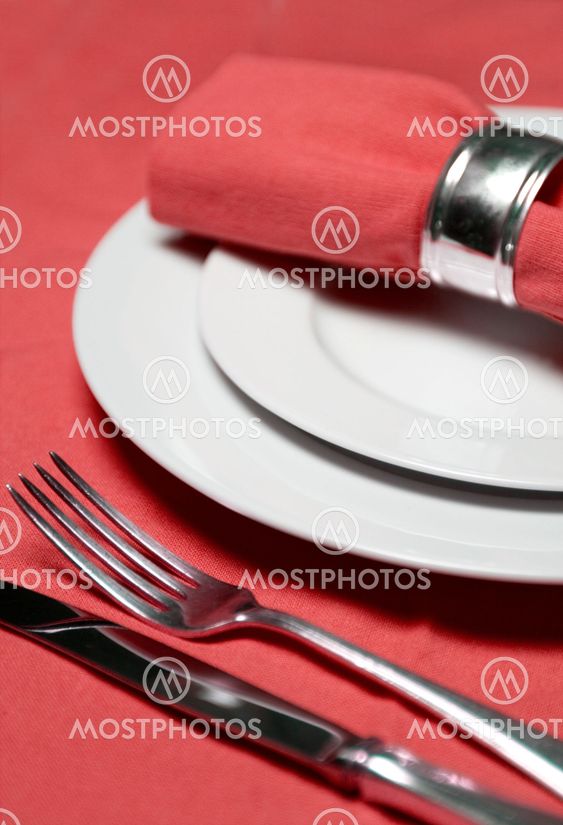 Table setting in red