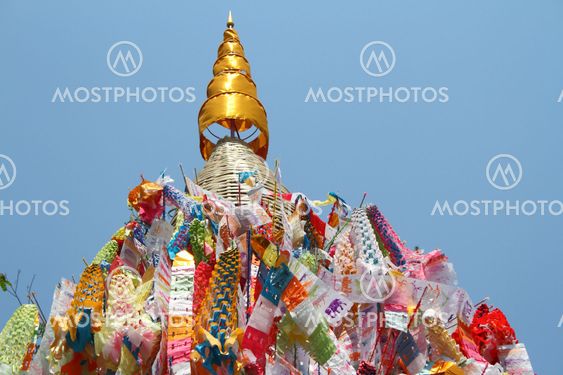 Color paper flag for Buddha worship