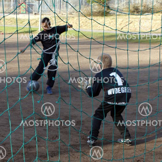Soccer practice on grusplan 1