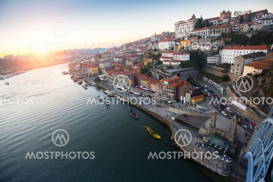 Douro river and Ribeira from Dom Luis I bridge, Porto,...