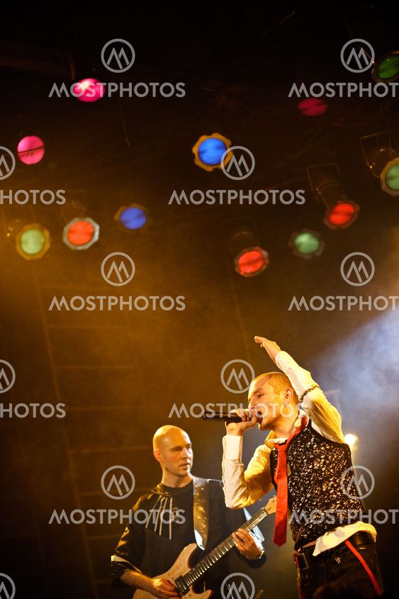 MOSCOW - MARCH 9: Razoom band performs at OTV2 live show on March 9, 2009 in Moscow, Russia