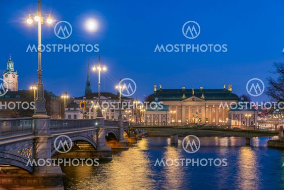 Riddarhuset och Vasabron, Stockholm på natten