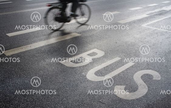 Cyclist in the city