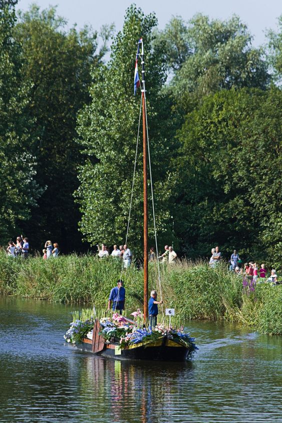 Westland flytande Flower Parade 2010, Nederländerna