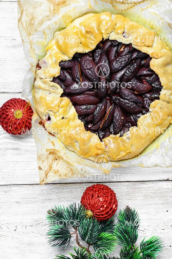 plum cake for Christmas