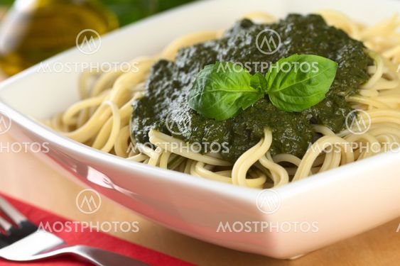 Spaghetti with Pesto