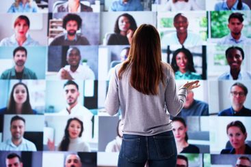 Female Entrepreneur Hosts Virtual Conference With Online...