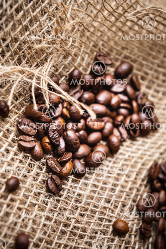 roasted coffee beans
