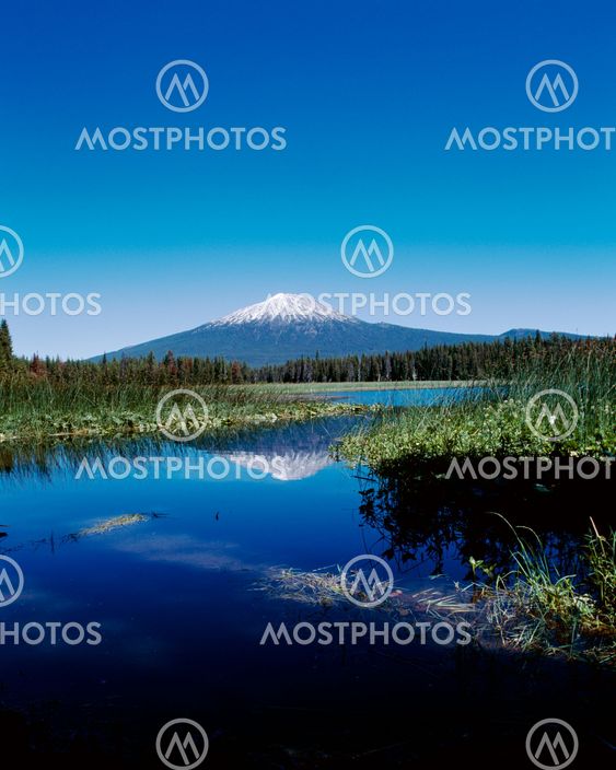 Hosmer Lake in Oregon Cascades with Mount Bachelor